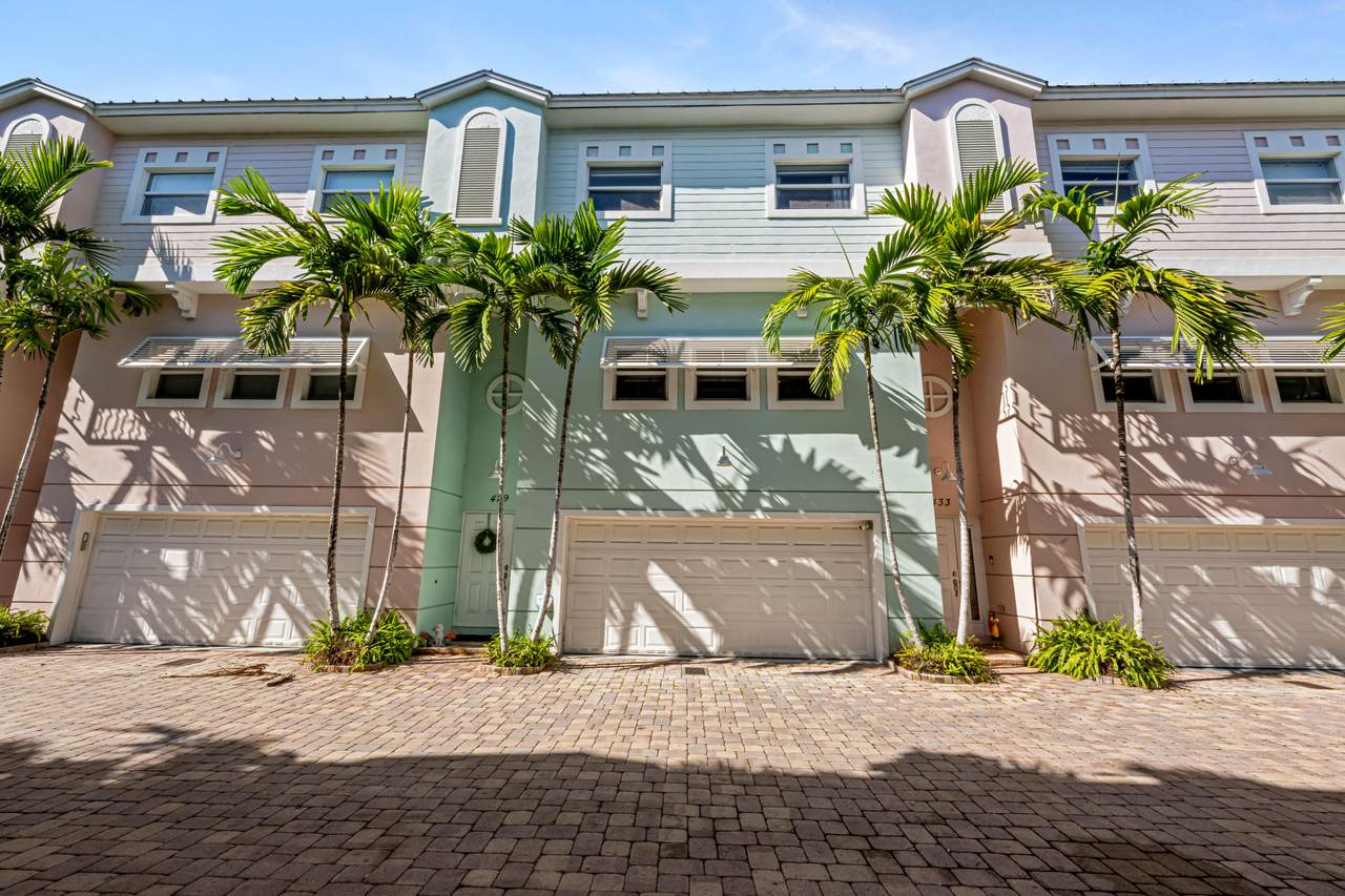 429 1st Street - Photo 1