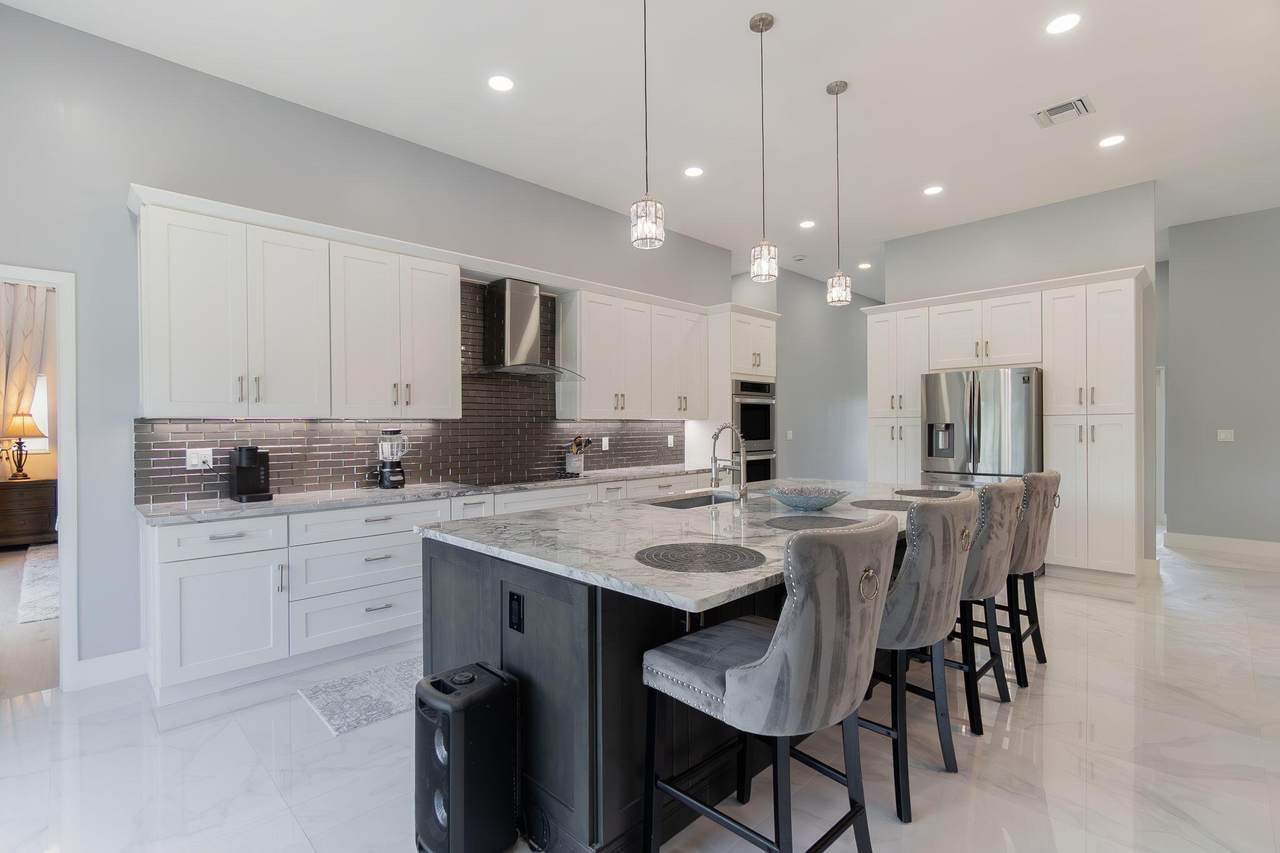 13621 Barberry Drive - Photo 1