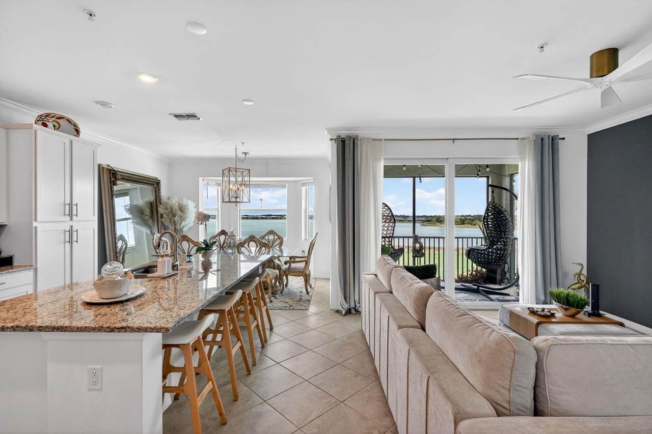 43050 Greenway Boulevard - Photo 1