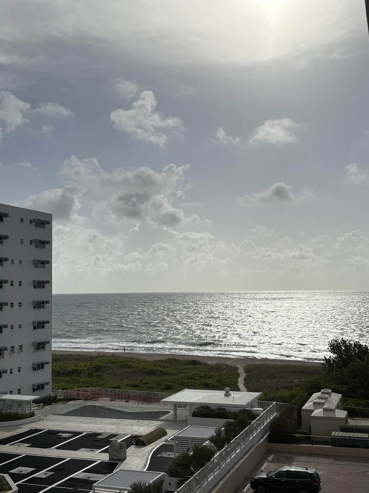 https://bt-photos.global.ssl.fastly.net/beaches/orig_boomver_3_B26027732-2.jpg