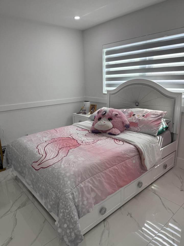 https://bt-photos.global.ssl.fastly.net/beaches/1280_boomver_3_B26031495-2.jpg
