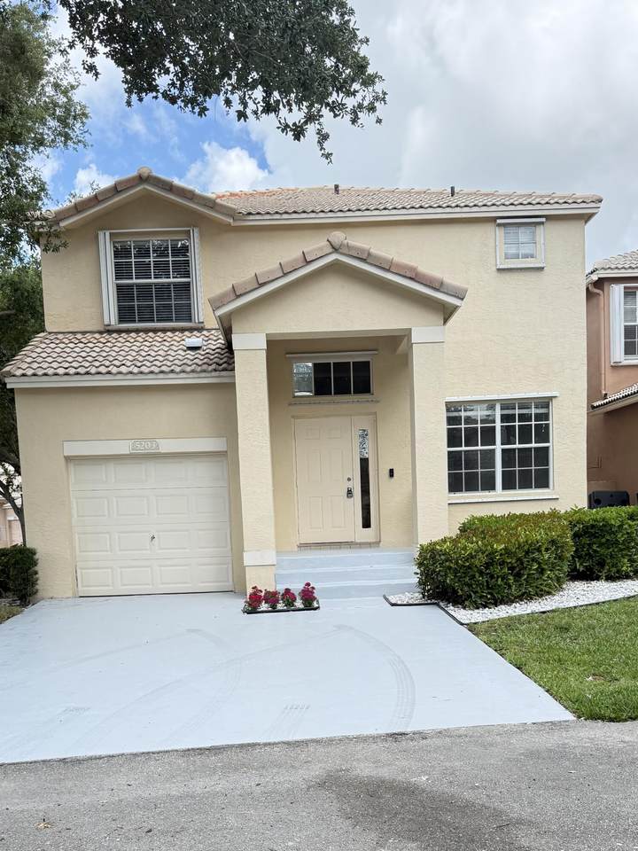 5203 Eagle Cay Place - Photo 1