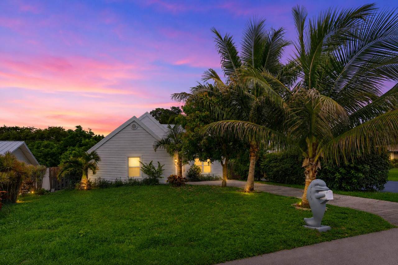 5119 Oak Hill Road - Photo 1