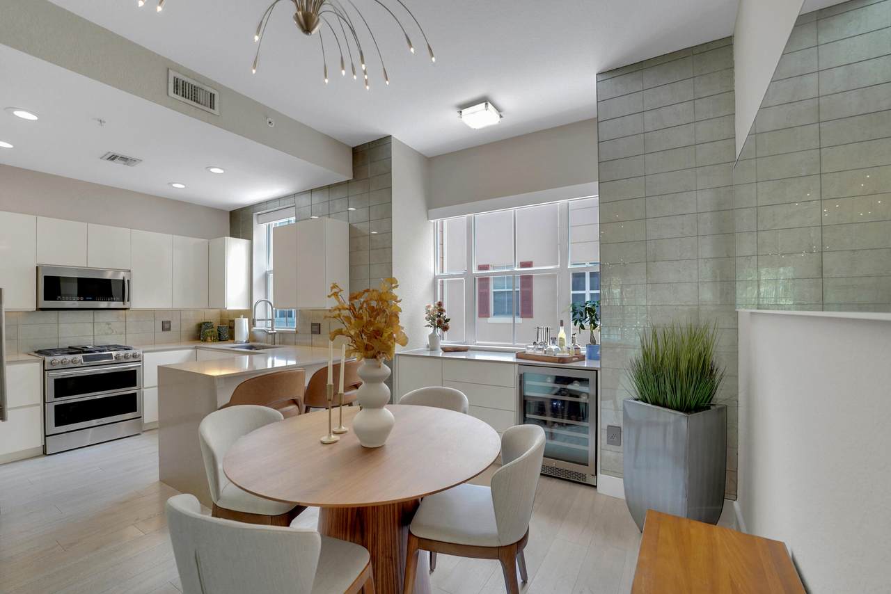502 7th Avenue - Photo 1