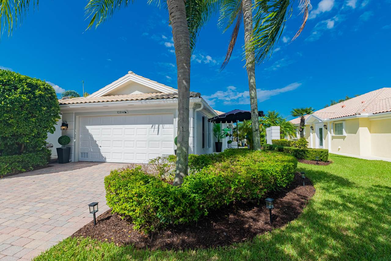 10846 Elsinore Drive - Photo 1