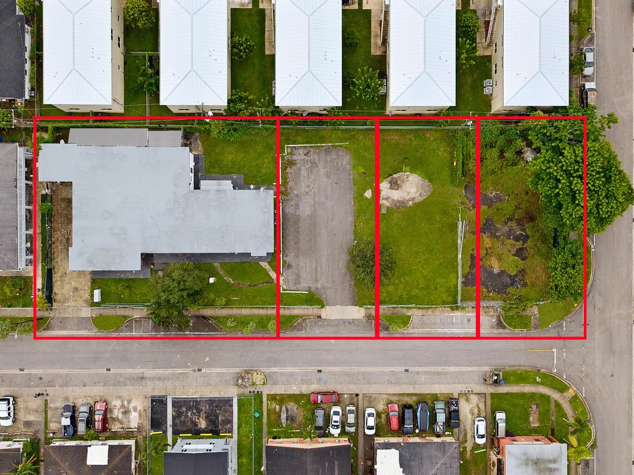 1427 2nd Avenue - Photo 1