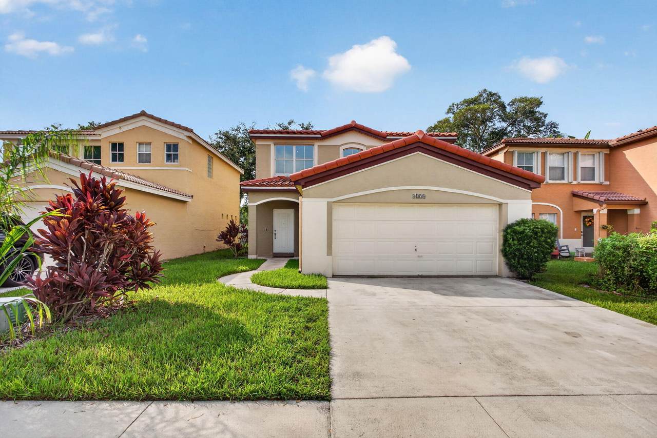 4258 1st Drive - Photo 1