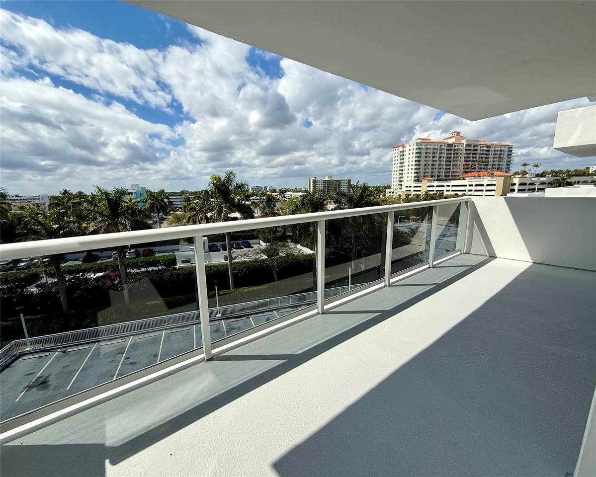 2841 Ocean Boulevard - Photo 1