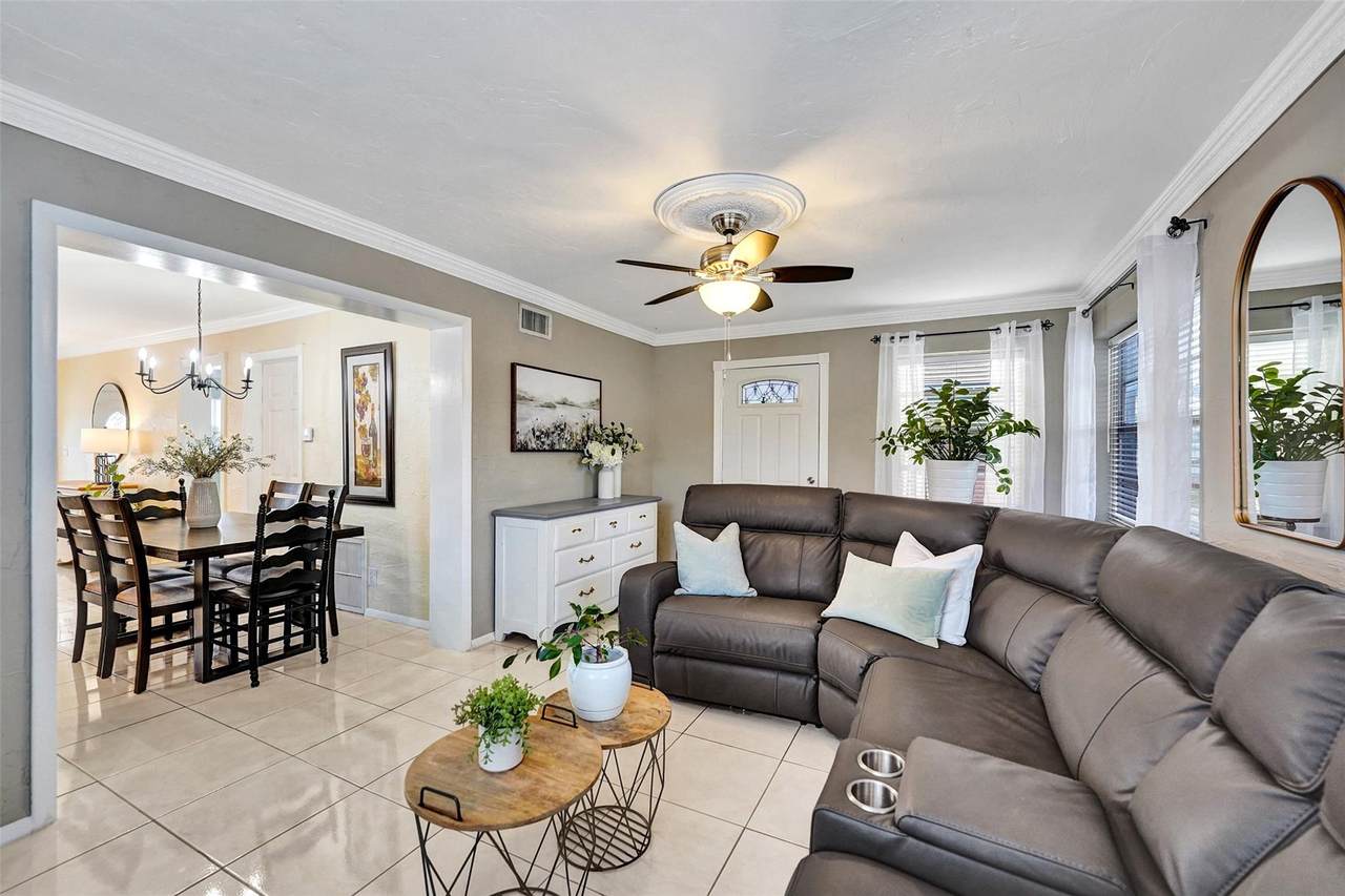 4961 12th Ct - Photo 1