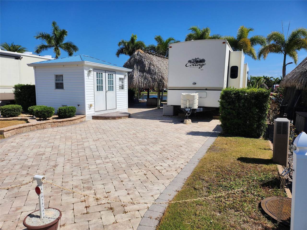 542 40TH COVE LOT 53 - Photo 1