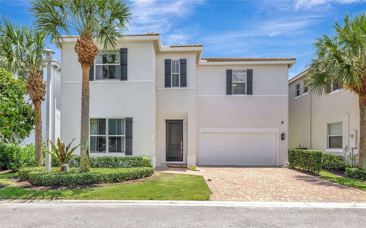 452 Tiffany Oaks Way - Photo 1