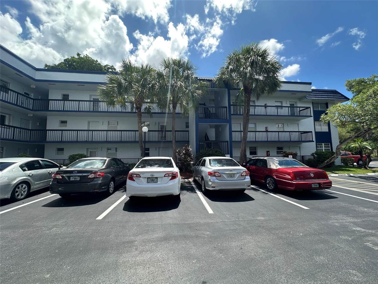 3180 Holiday Springs Blvd - Photo 1