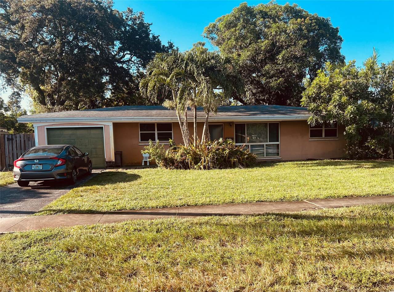 4827 2nd Court - Photo 1