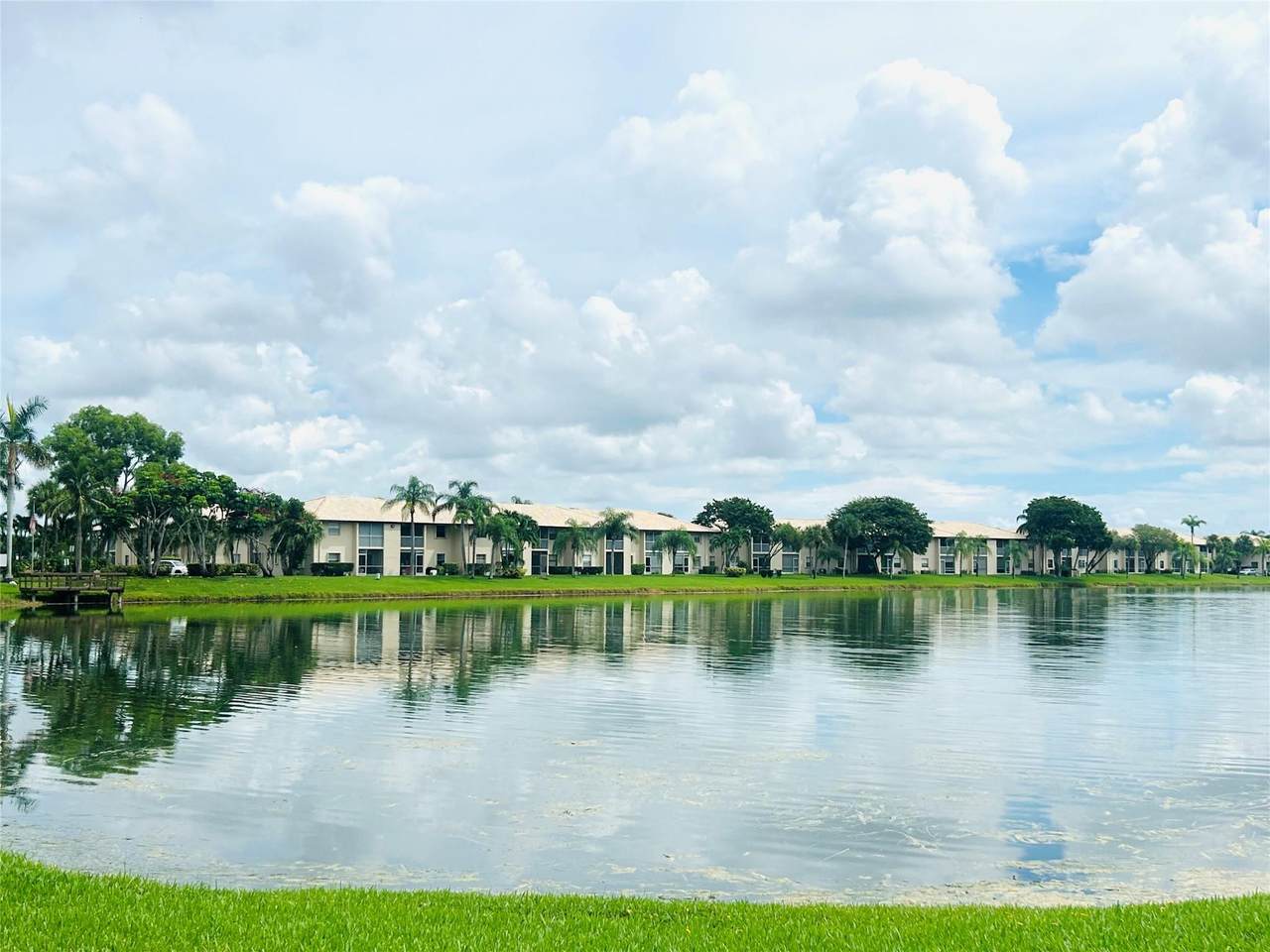 https://bt-photos.global.ssl.fastly.net/beaches/1280_boomver_3_F10524887-2.jpg