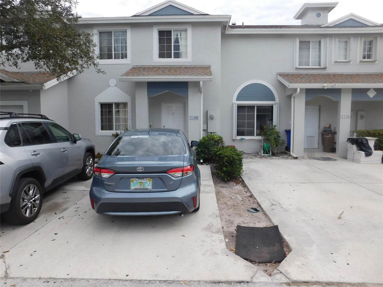 1106 44th Way - Photo 1