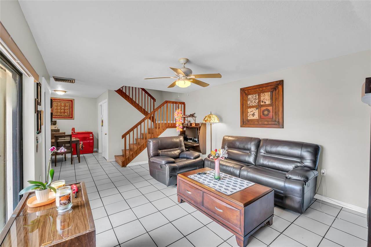 9104 Sw 19 Place - Photo 1