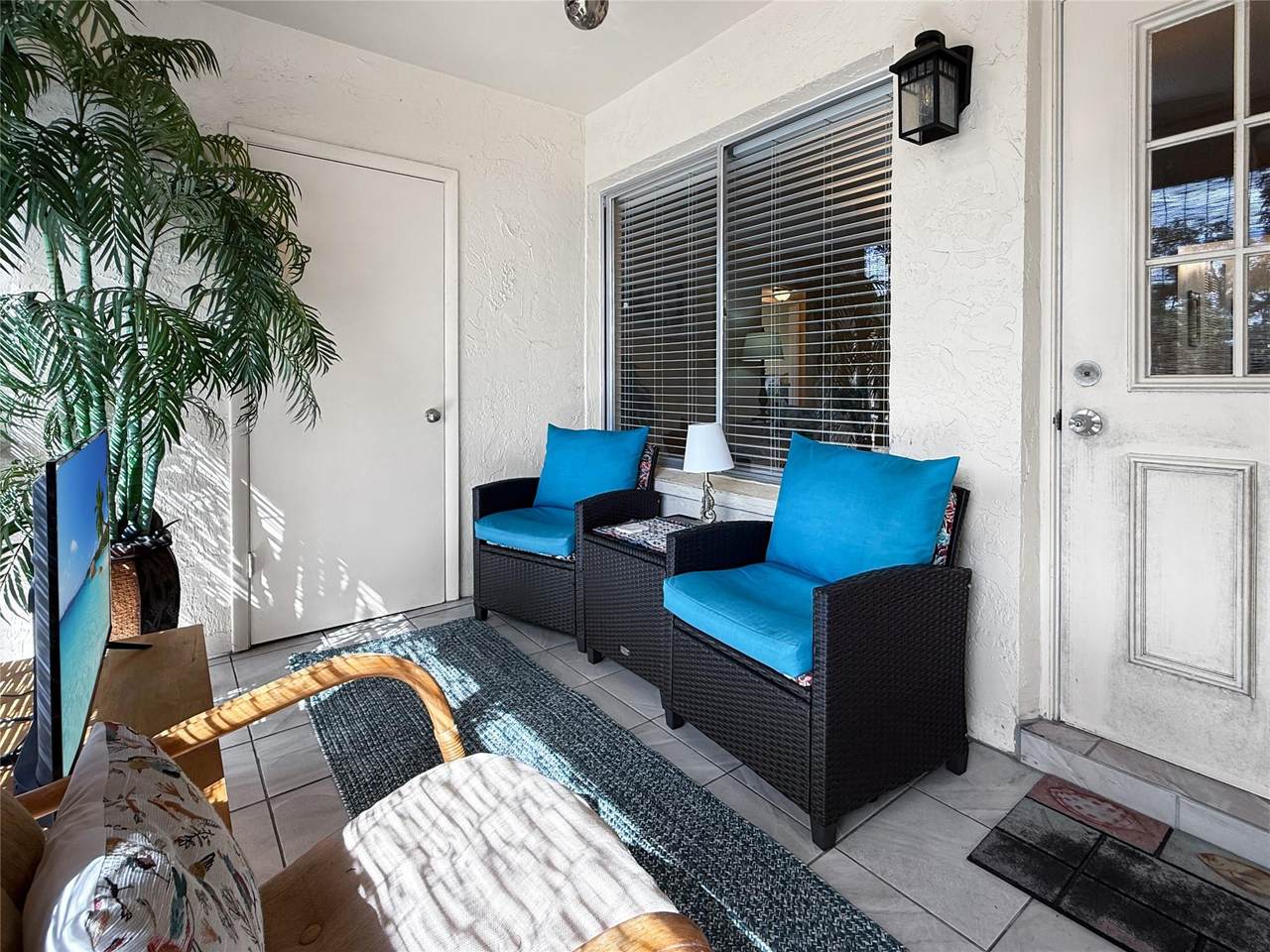 320 Knotty Pine - Photo 1