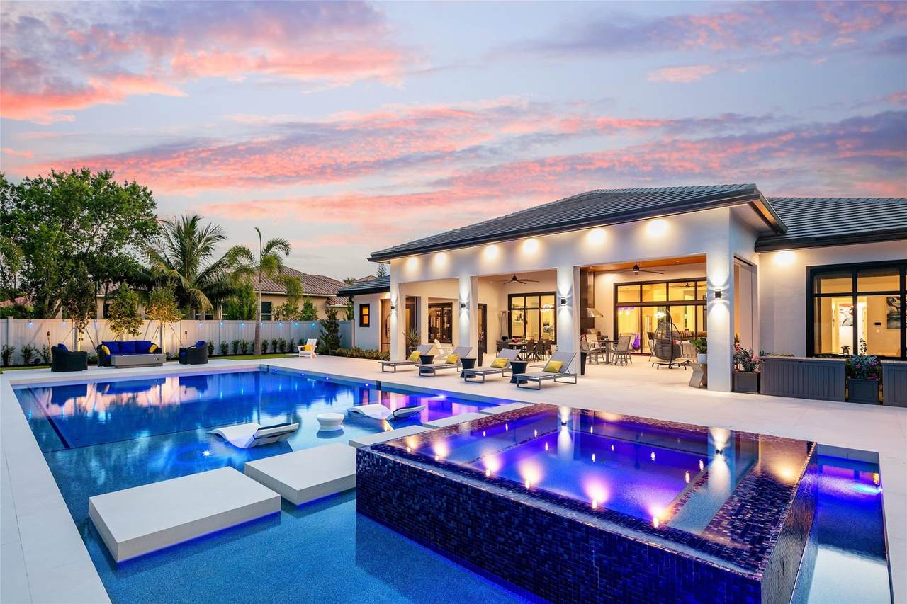 5824 79th Way - Photo 1