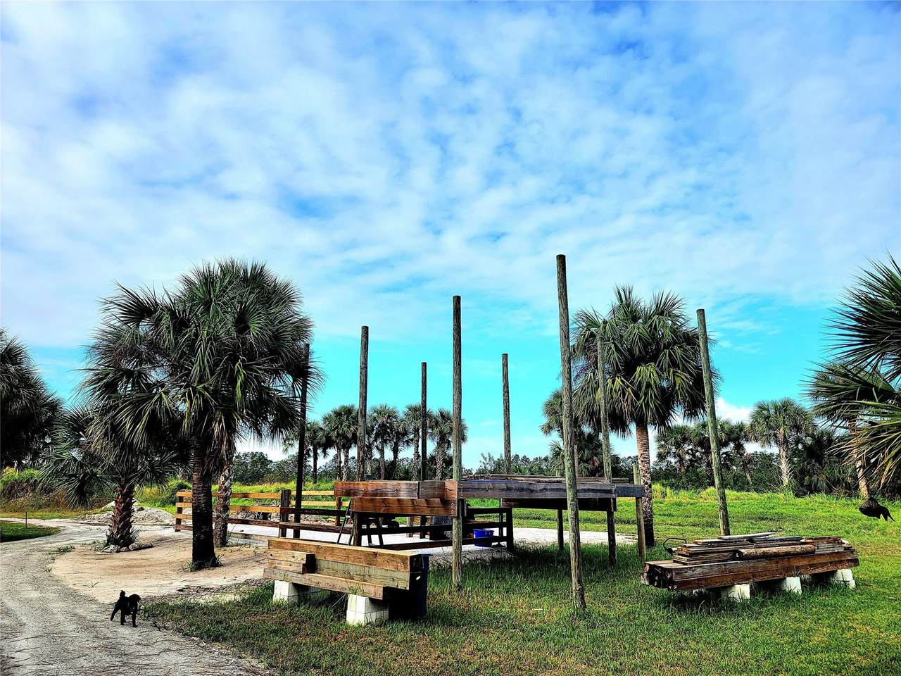 https://bt-photos.global.ssl.fastly.net/beaches/1280_boomver_3_F10529163-2.jpg