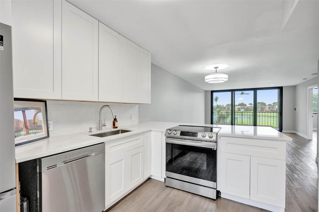 4539 Luxemburg Court - Photo 1