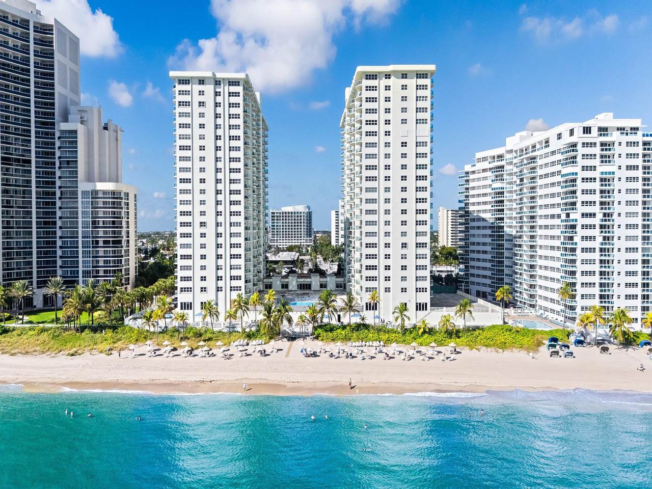 https://bt-photos.global.ssl.fastly.net/beaches/1280_boomver_3_F10536394-2.jpg