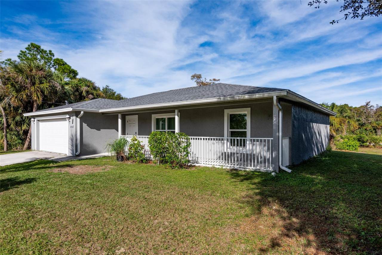 8007 Royal Court - Photo 1