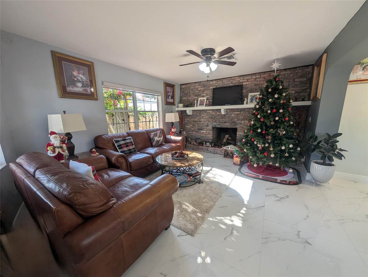 https://bt-photos.global.ssl.fastly.net/beaches/1280_boomver_3_F10540070-2.jpg