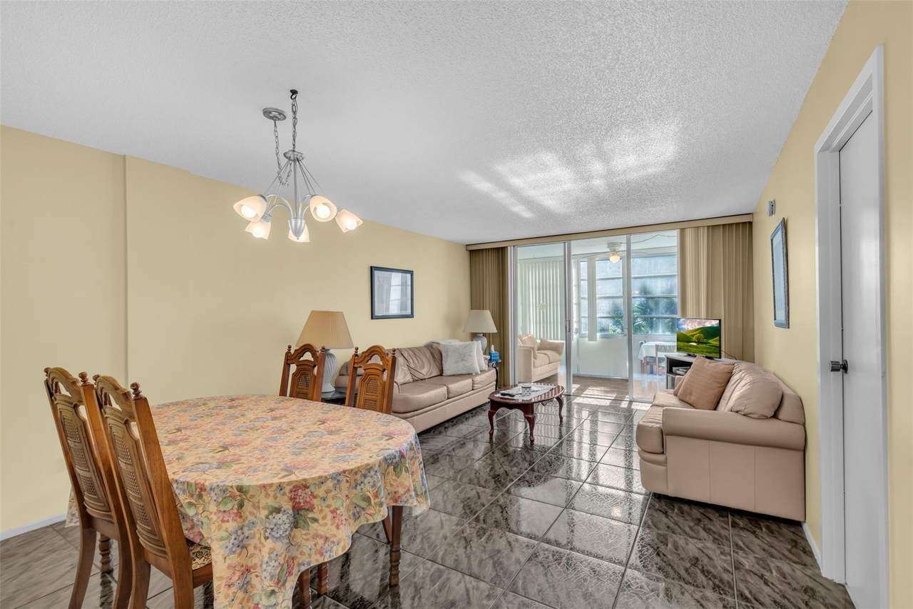 4850 29th Court - Photo 1