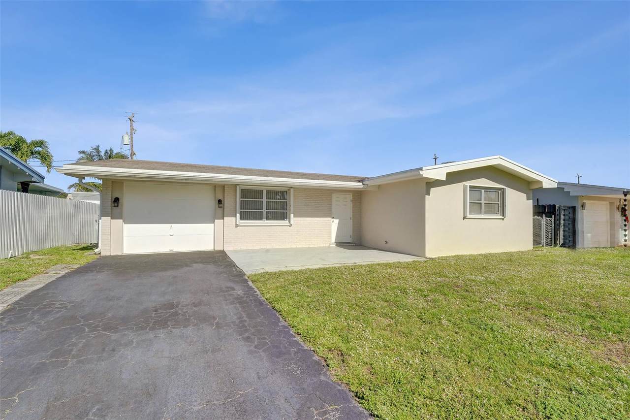 8211 10th Street - Photo 1