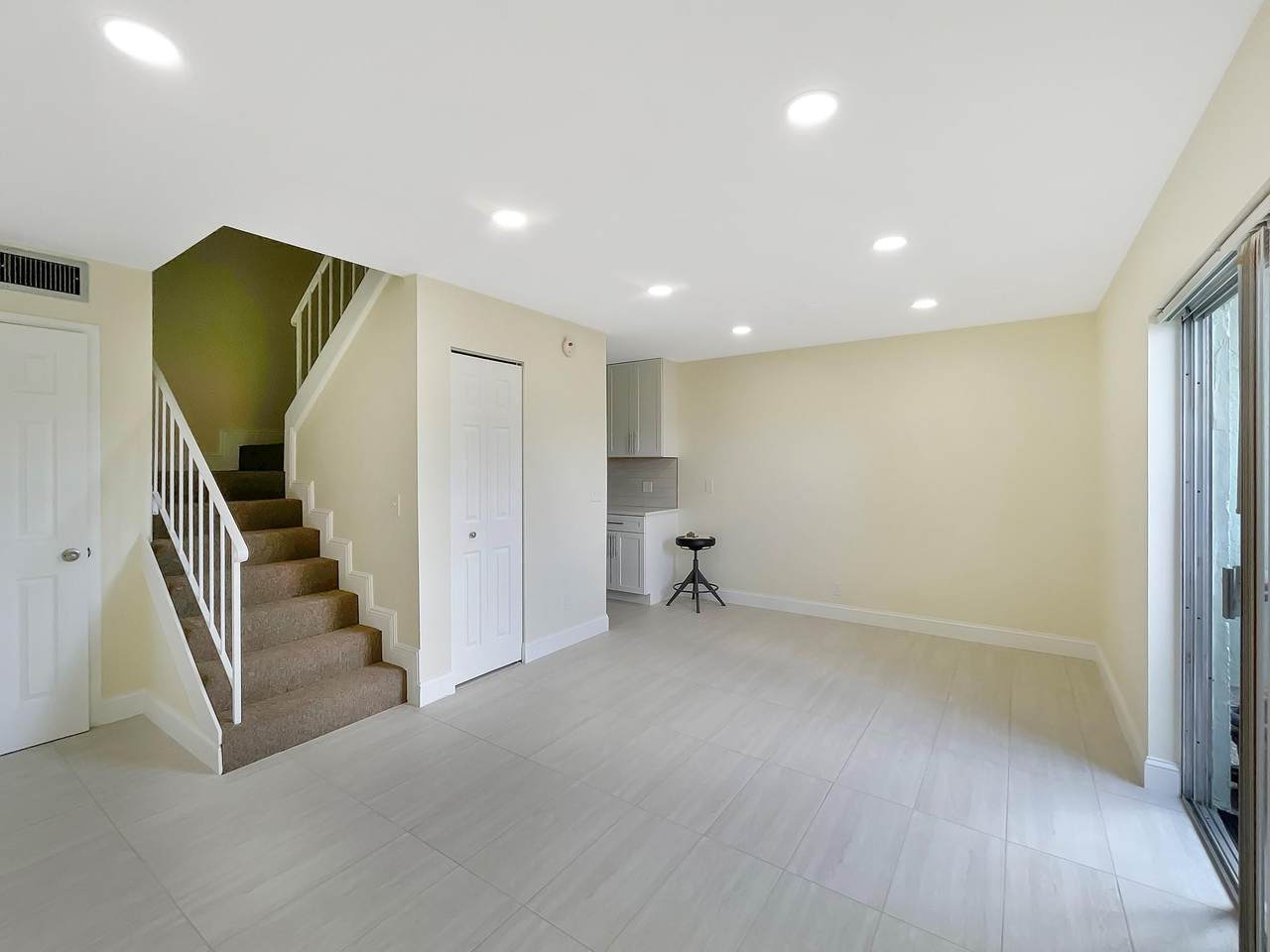 8921 28th Drive - Photo 1