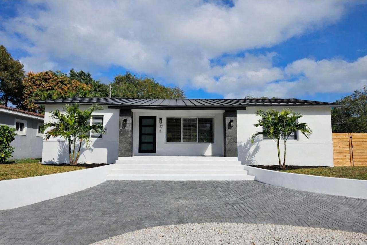 8801 Miami Avenue - Photo 1