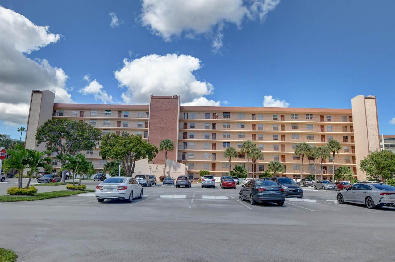 14527 Bonaire Boulevard - Photo 1