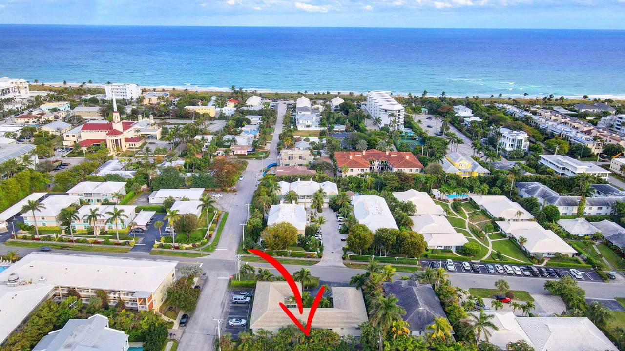 100 Venetian Drive - Photo 1