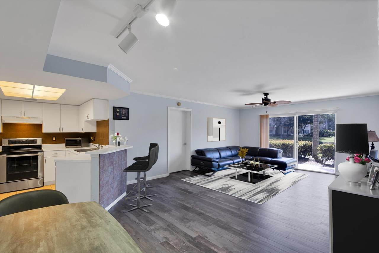 600 Crestwood Court - Photo 1