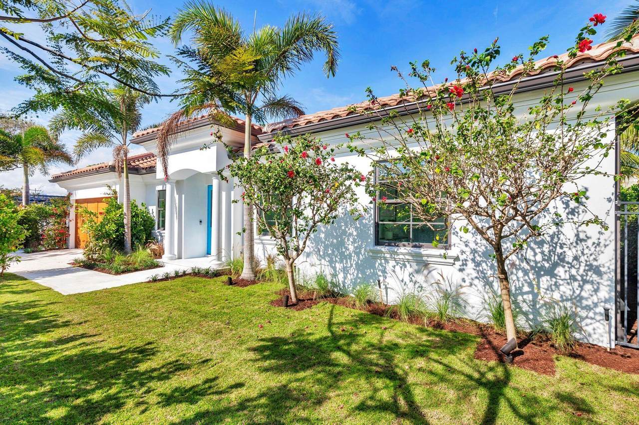 107 Gregory Place - Photo 1