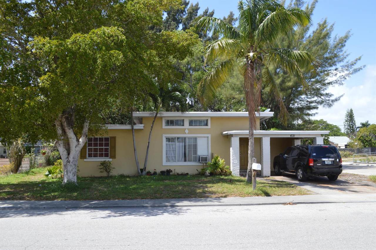 631 E Street - Photo 1