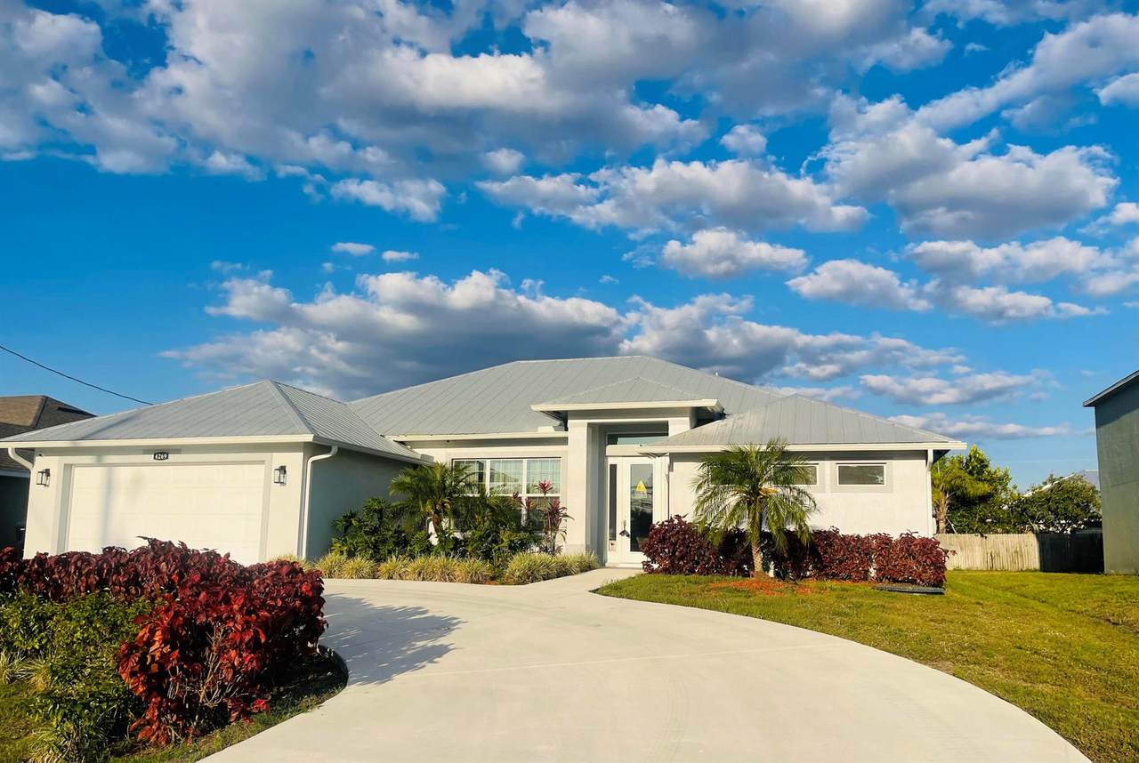 4269 Savona Boulevard - Photo 1