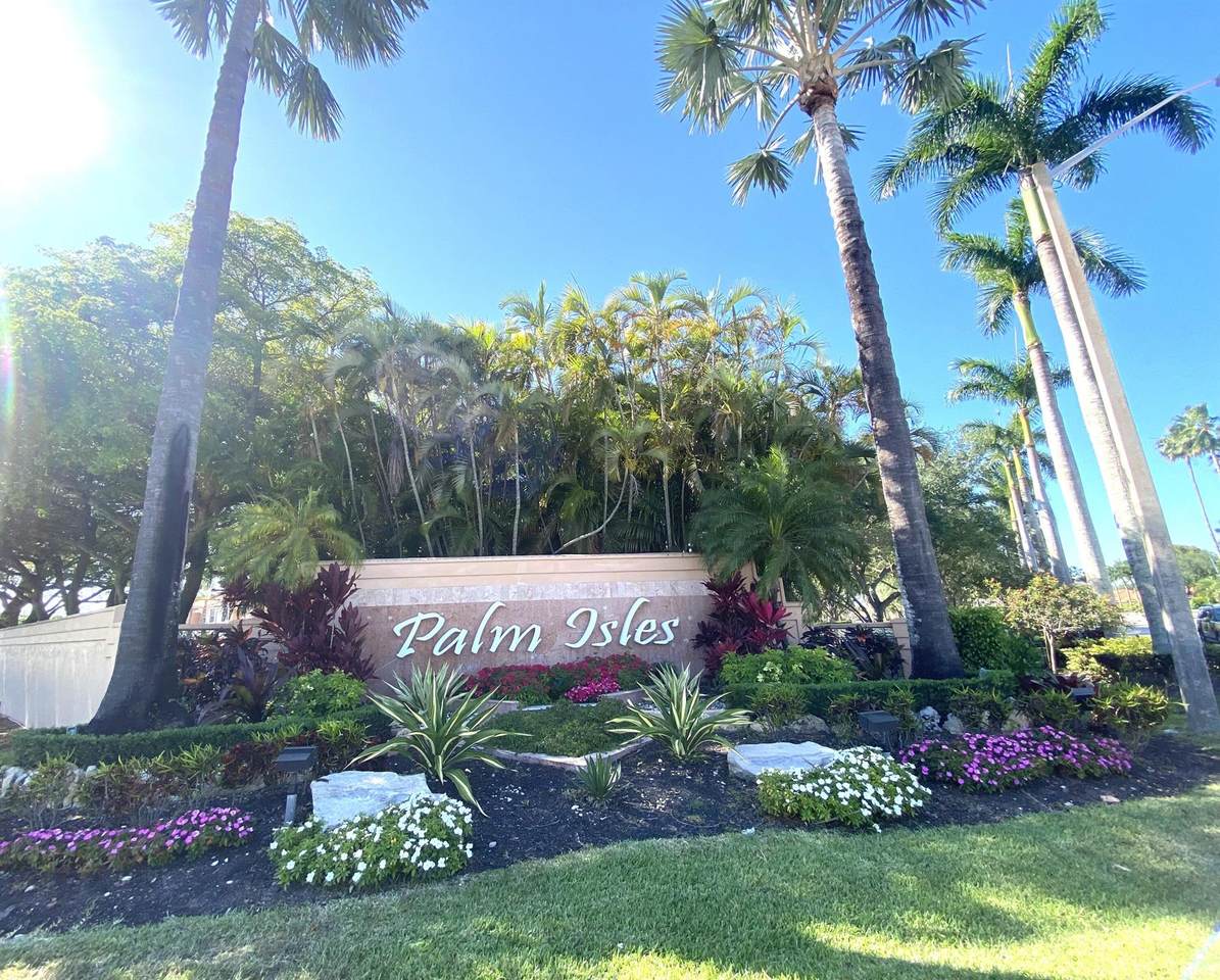 9934 Harbour Lake Circle - Photo 1