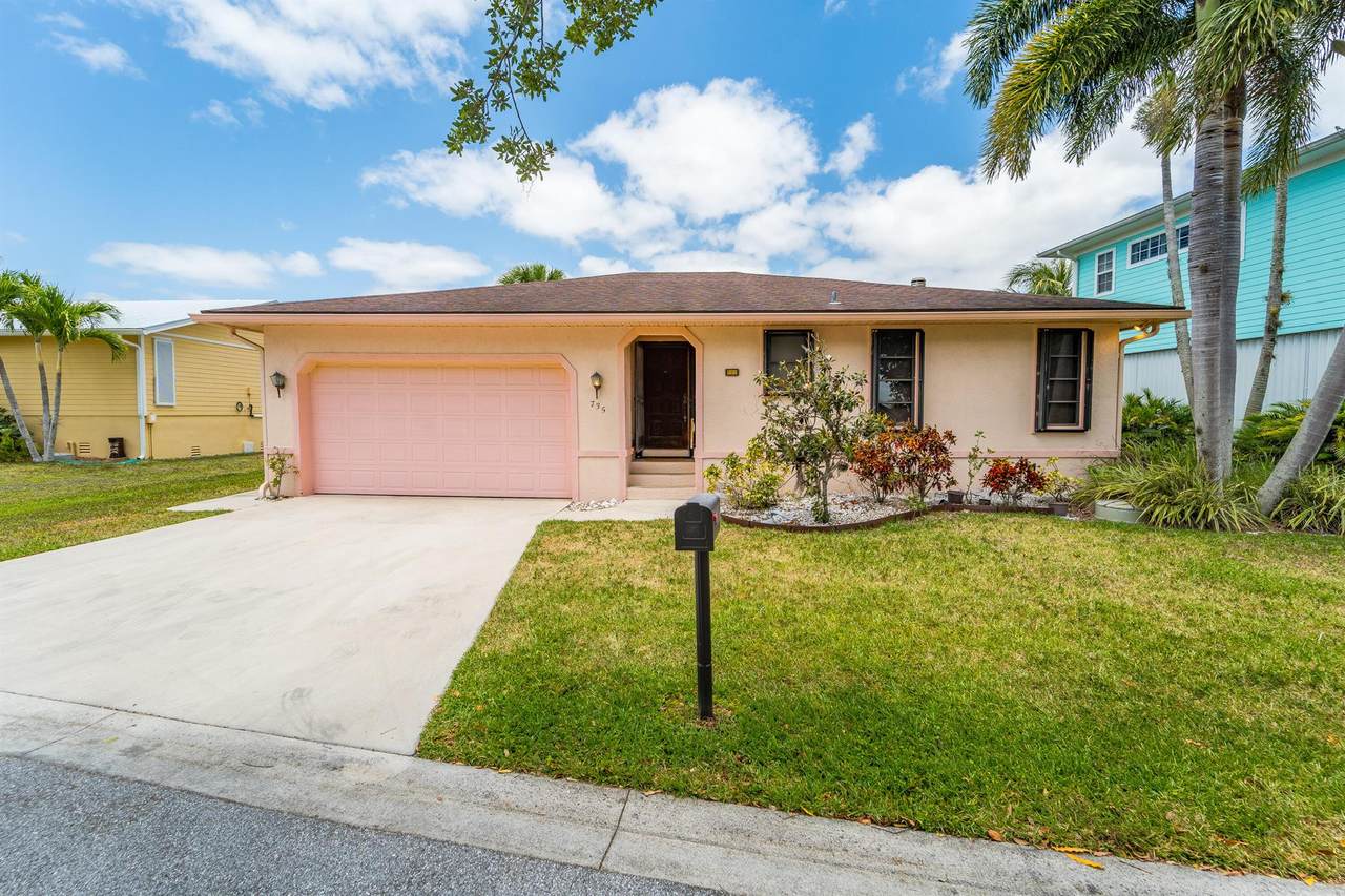 735 Salerno Road - Photo 1
