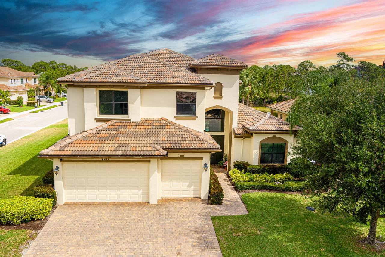 2011 Sapphire Ridge Way - Photo 1