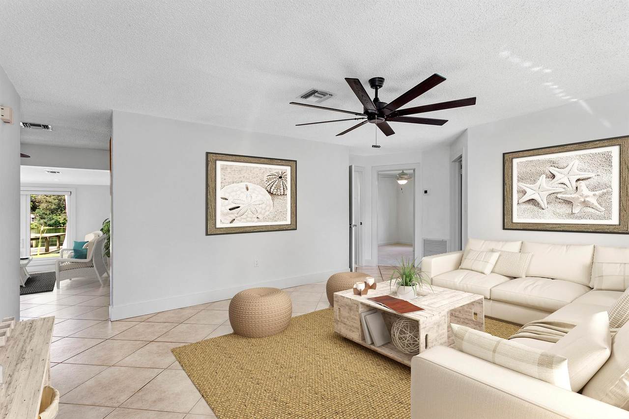 607 Skylake Drive - Photo 1