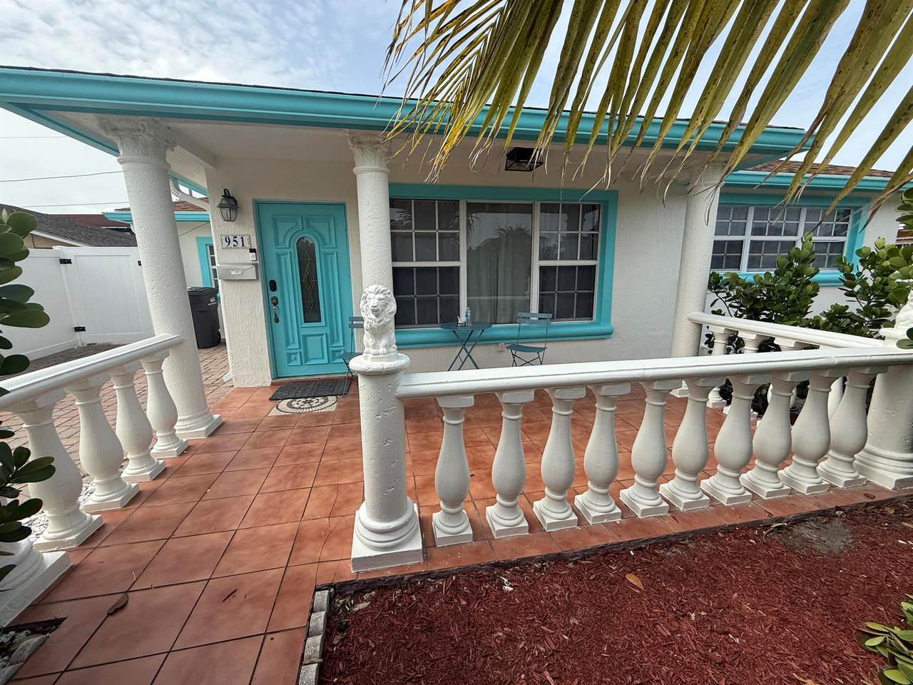 951 Green Street - Photo 1