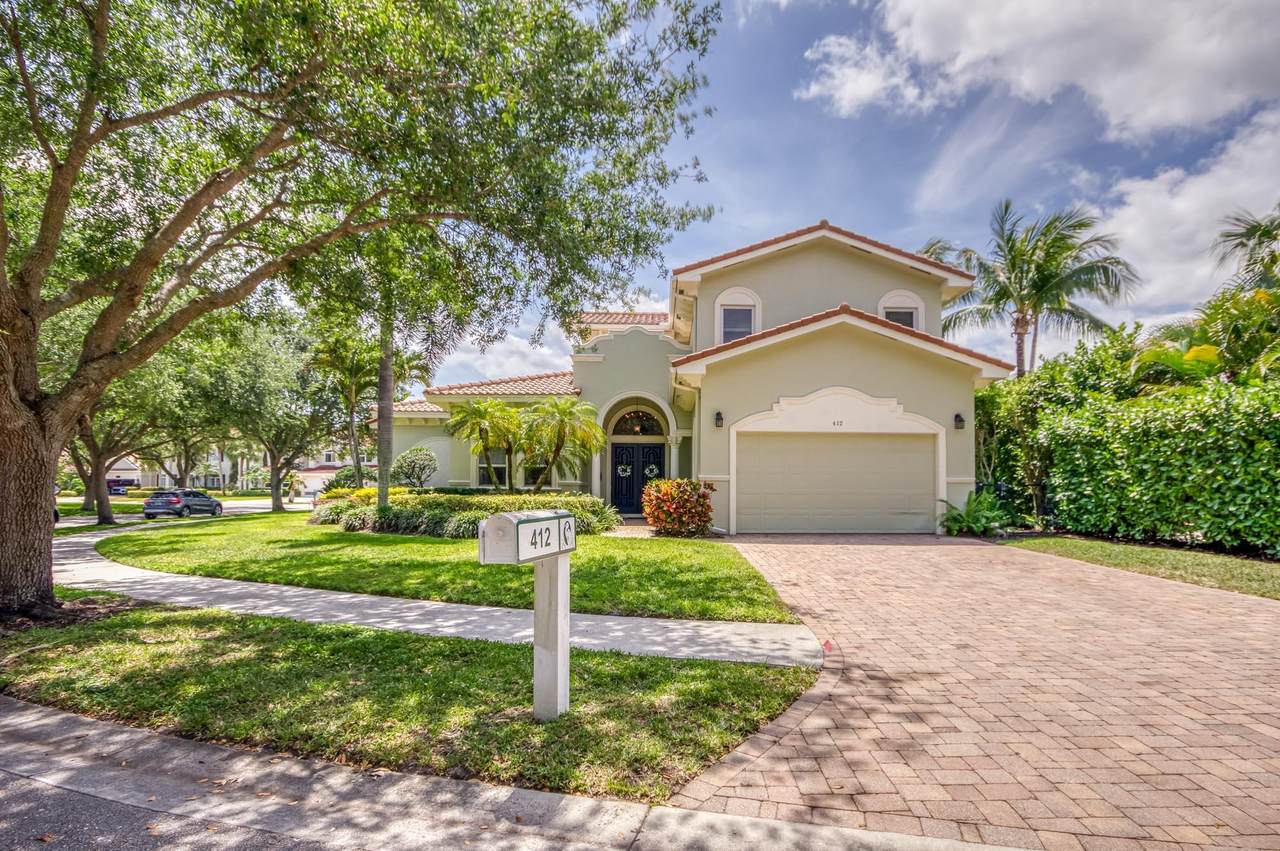 412 Meadowlark Drive - Photo 1