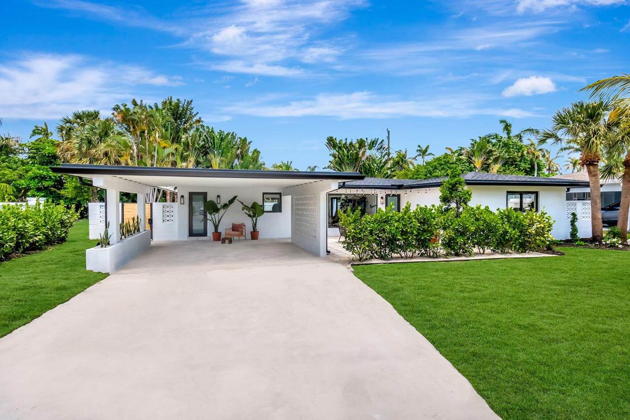 625 Las Palmas Park - Photo 1