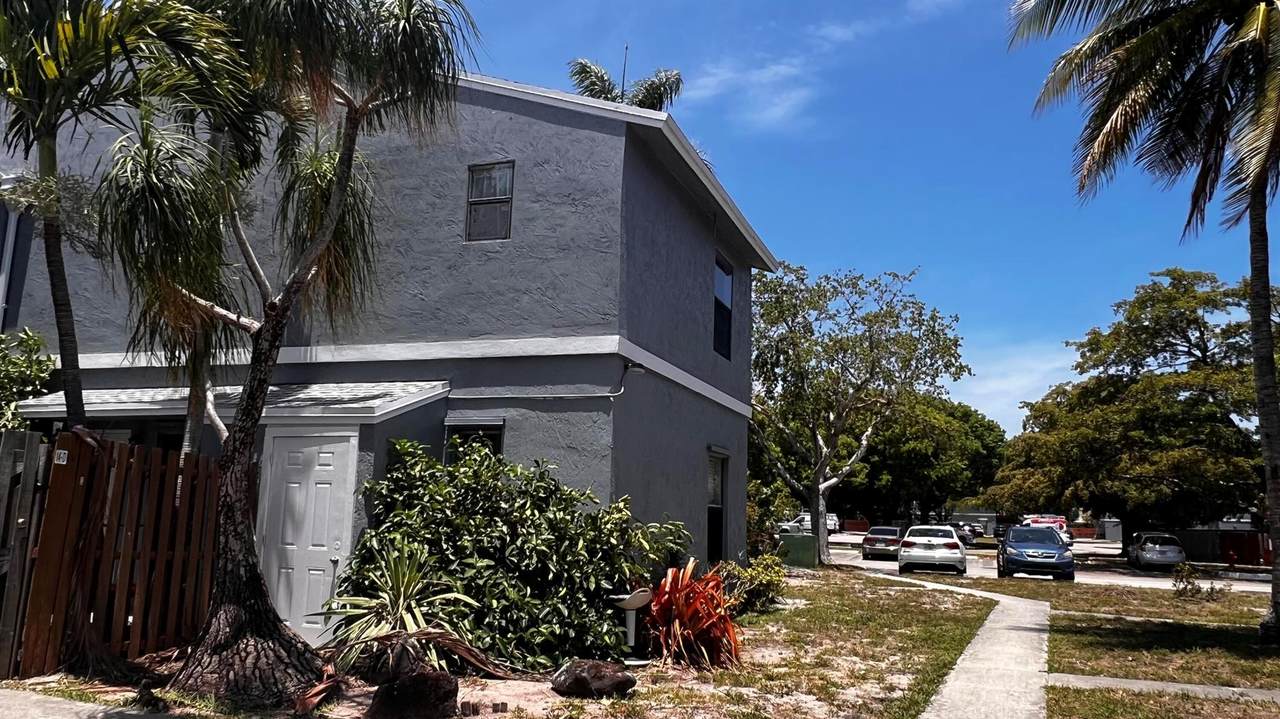 14 Crossings Circle - Photo 1