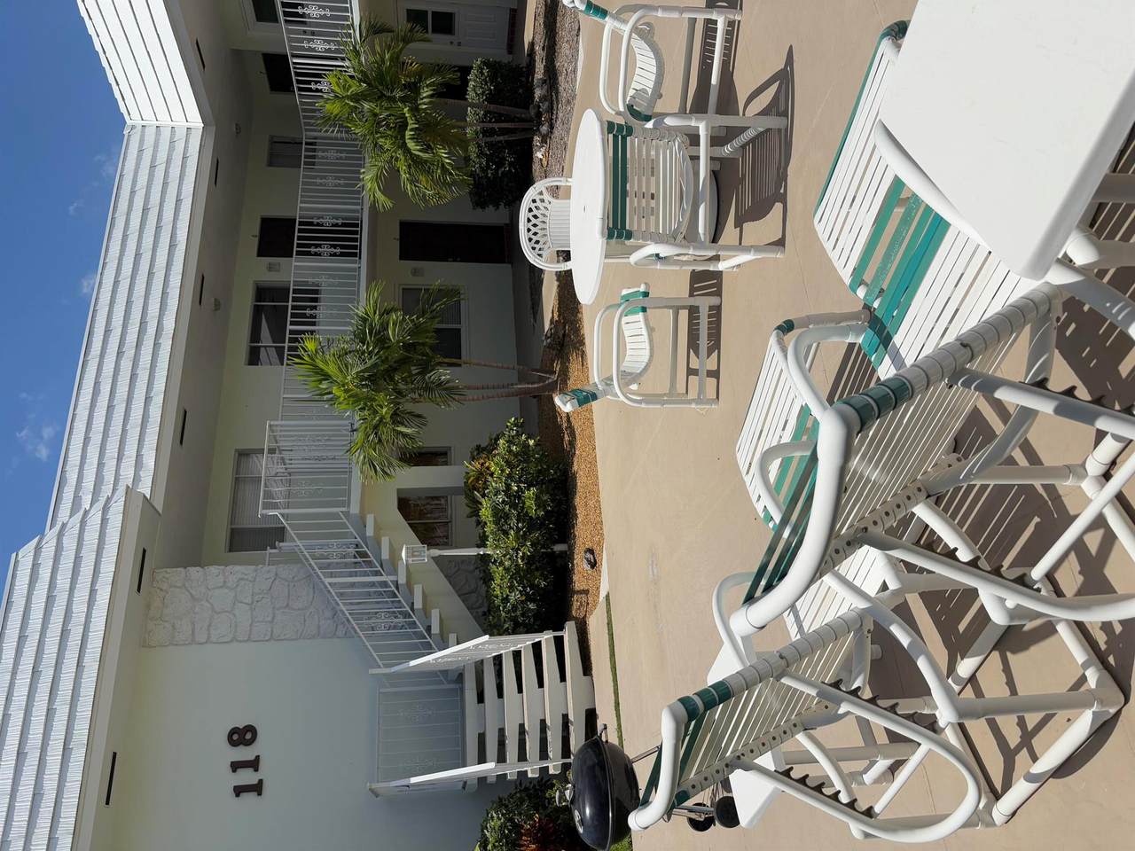 118 Yacht Club Drive - Photo 1