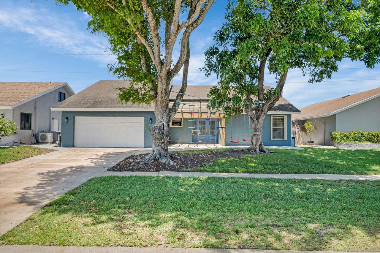 7515 San Mateo Drive - Photo 1