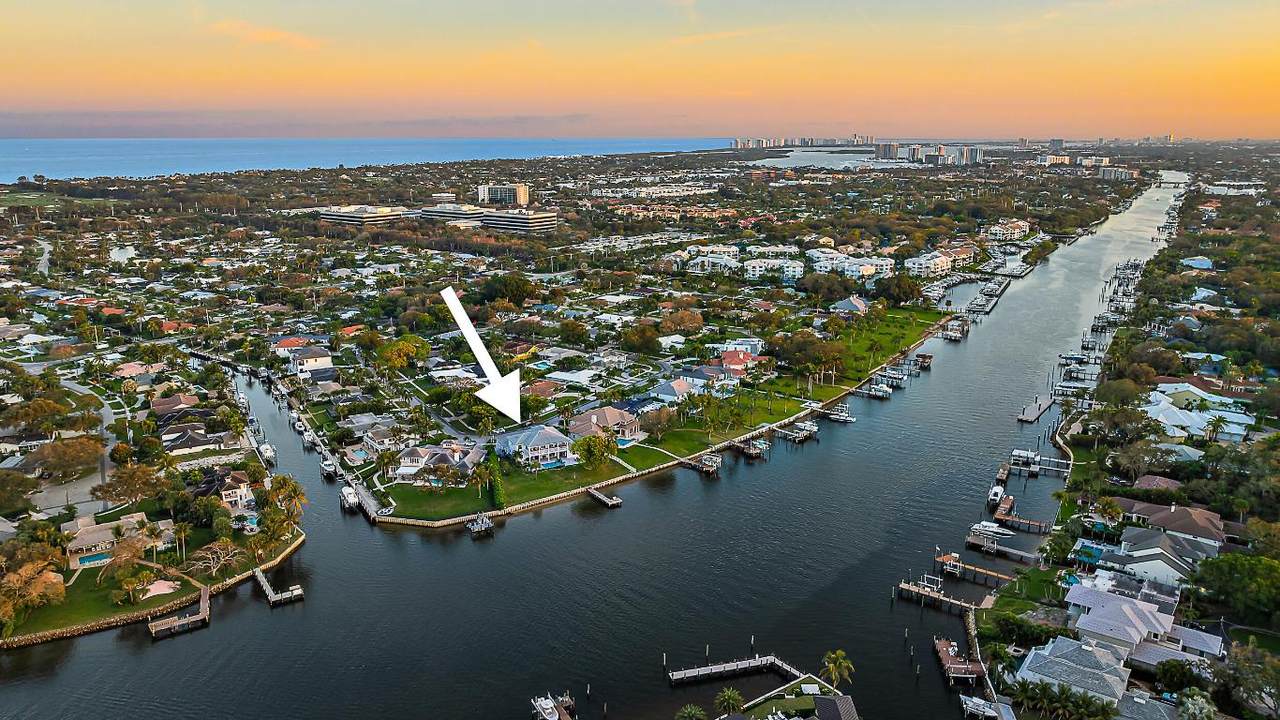 2177 Radnor - Photo 1