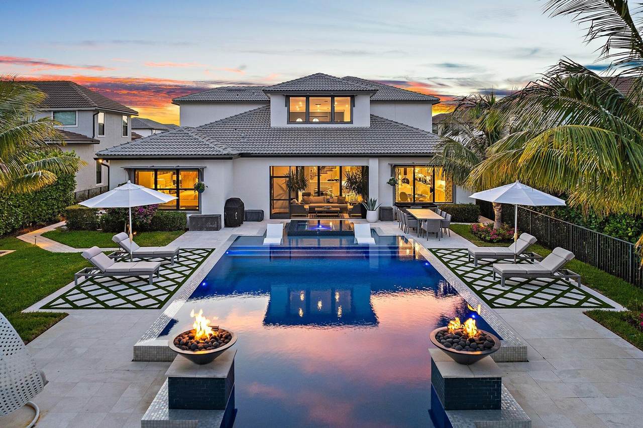 122 Cerulean Key Way - Photo 1