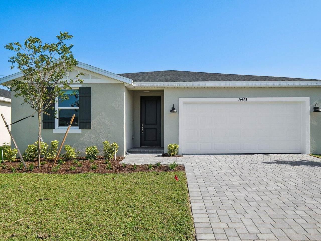 5413 Hampton Park Circle - Photo 1